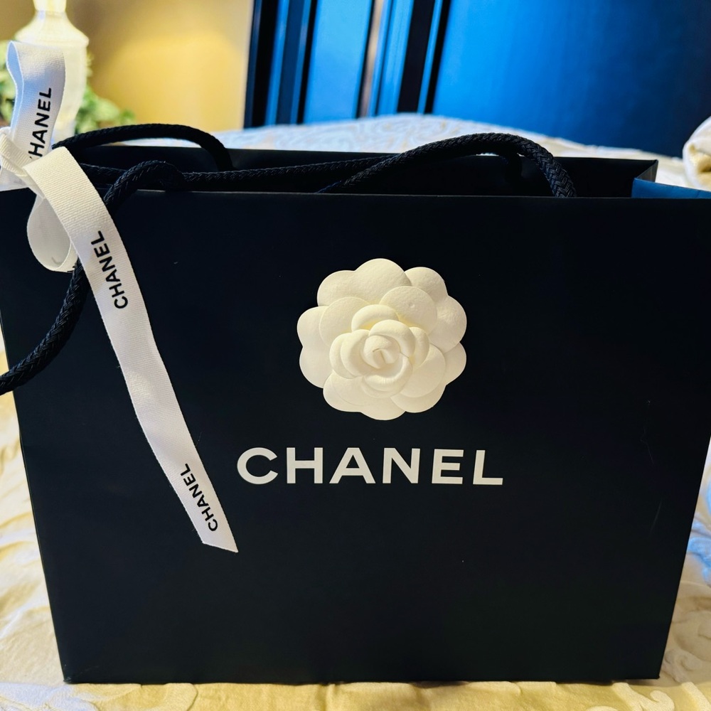CHANEL Empty Gift Tote Paper Shopping Bag Authentic Black - 12”x9”x5”